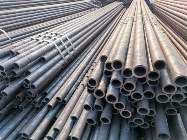 襄州16MN小口径无缝钢管